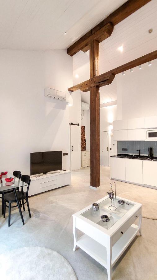 Acogedor Apartamento En Pleno Centro De Malaga By Sharingco Apartment Exterior photo
